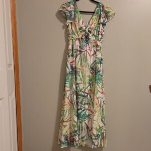 Taylor Tropical Leaf Maxi Dress — White, Green & Coral